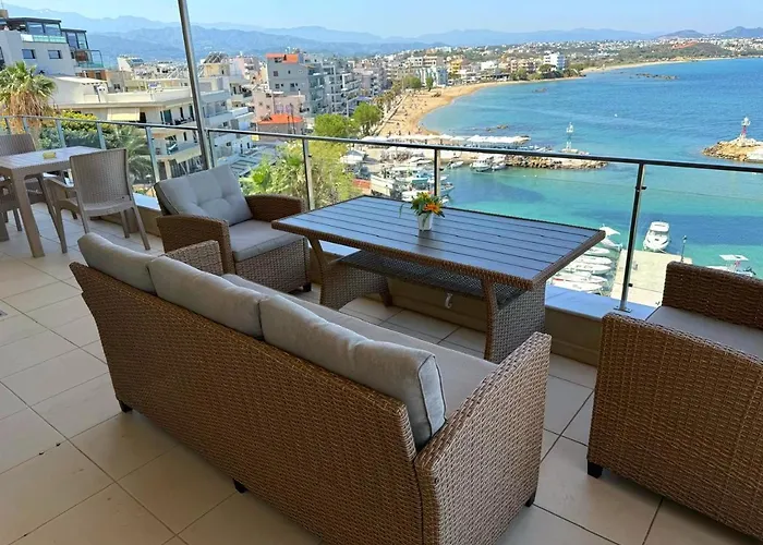 Panoramic Sea View Appartement La Canée