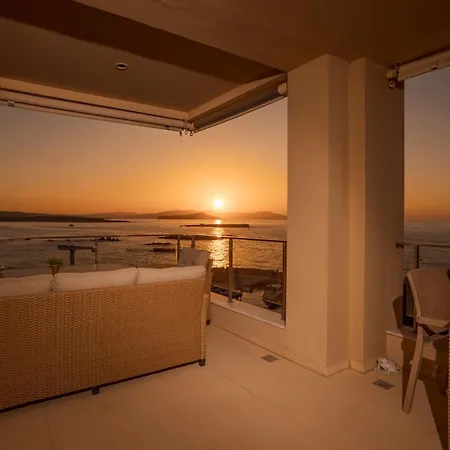 Panoramic Sea View شقة *